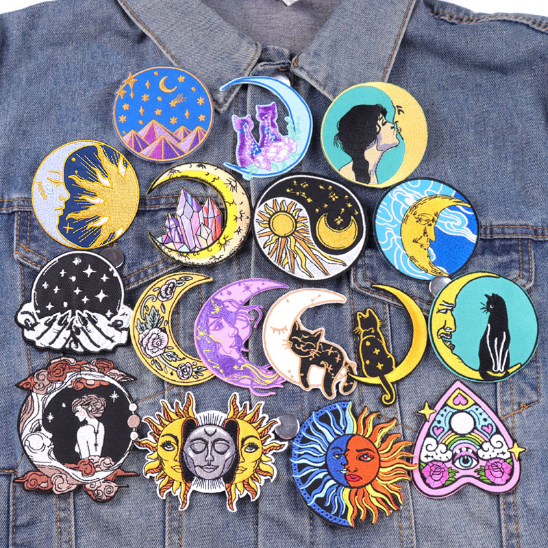 Streetwear Brand Stickers - القمر/الشمس شارة مطرّزة الكرتون الحديد على