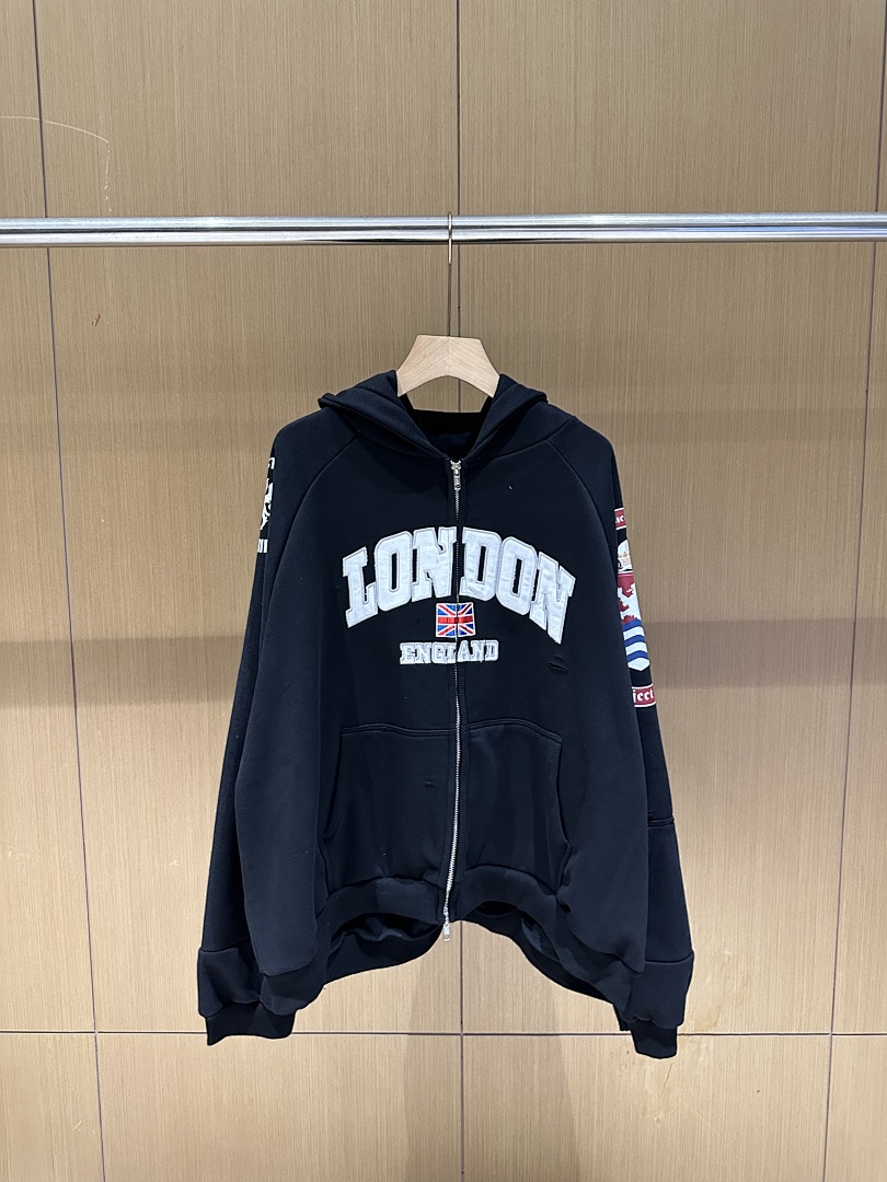 Streetwear Brand London - 25S هودي بسحاب مغسول بتصميم مفكك