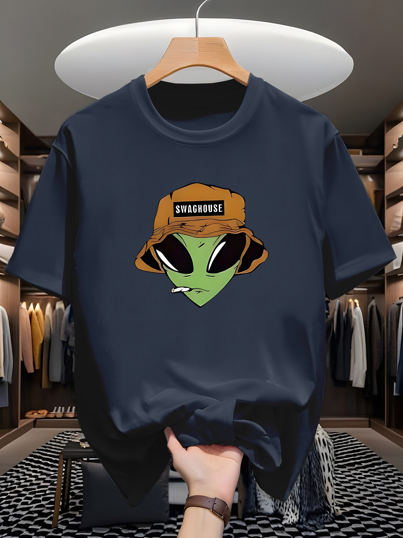 تي شيرت رجالي على الموضة لعام  - مراجعة Streetwear Brand In Japan وسعره