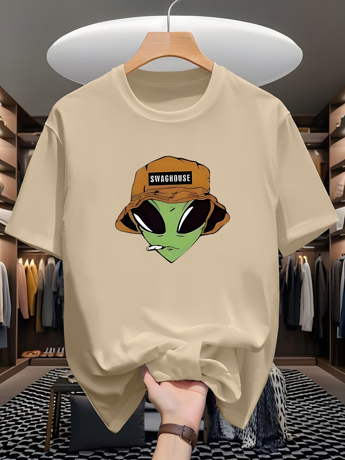 تي شيرت رجالي على الموضة لعام  - مراجعة Streetwear Brand In Japan وسعره