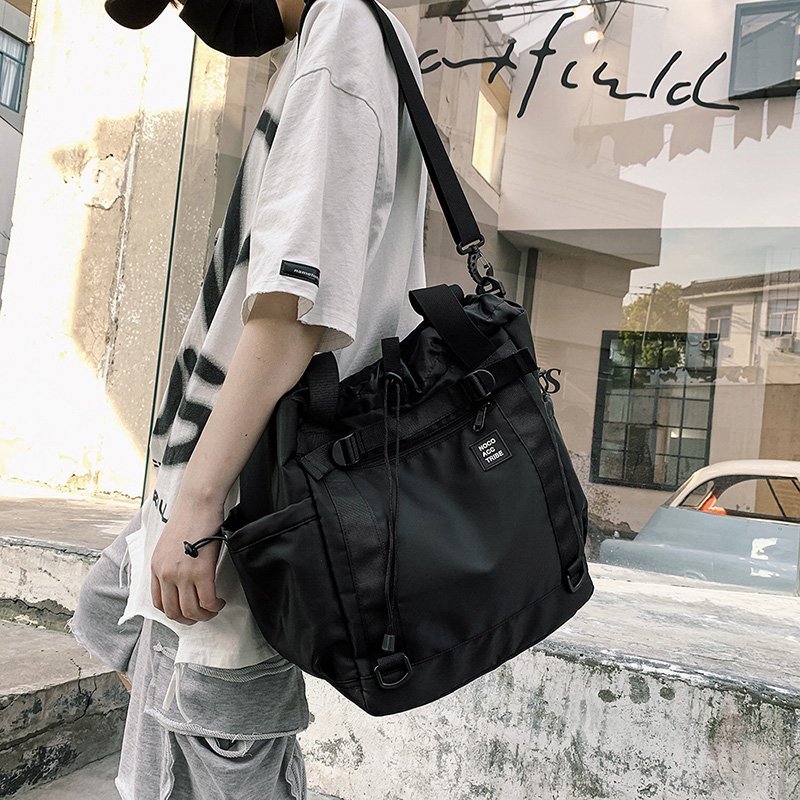 الرجال حقيبة ساع النايلون مقاو - مراجعة Streetwear Brand Bag وسعره