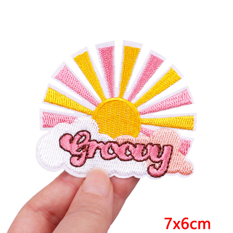 الكرتون قوس قزح المطرزة بقع لل - مراجعة Streetwear Brand Stickers وسعره