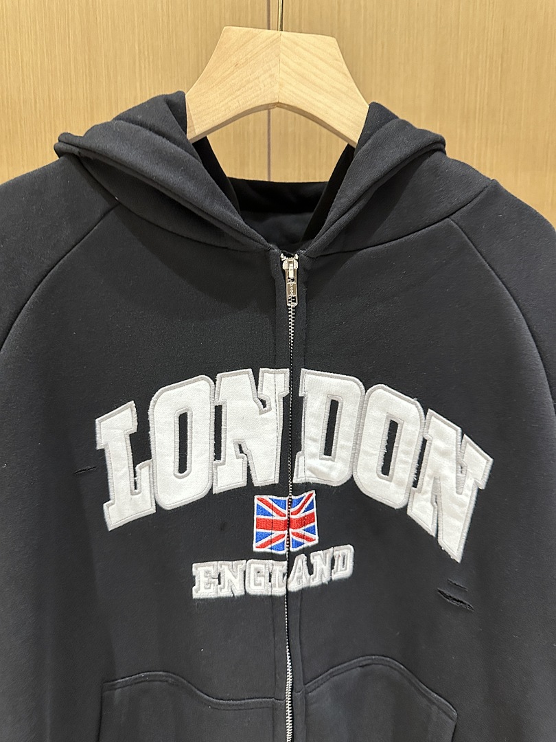 25S هودي بسحاب مغسول بتصميم مف - مراجعة Streetwear Brand London وسعره